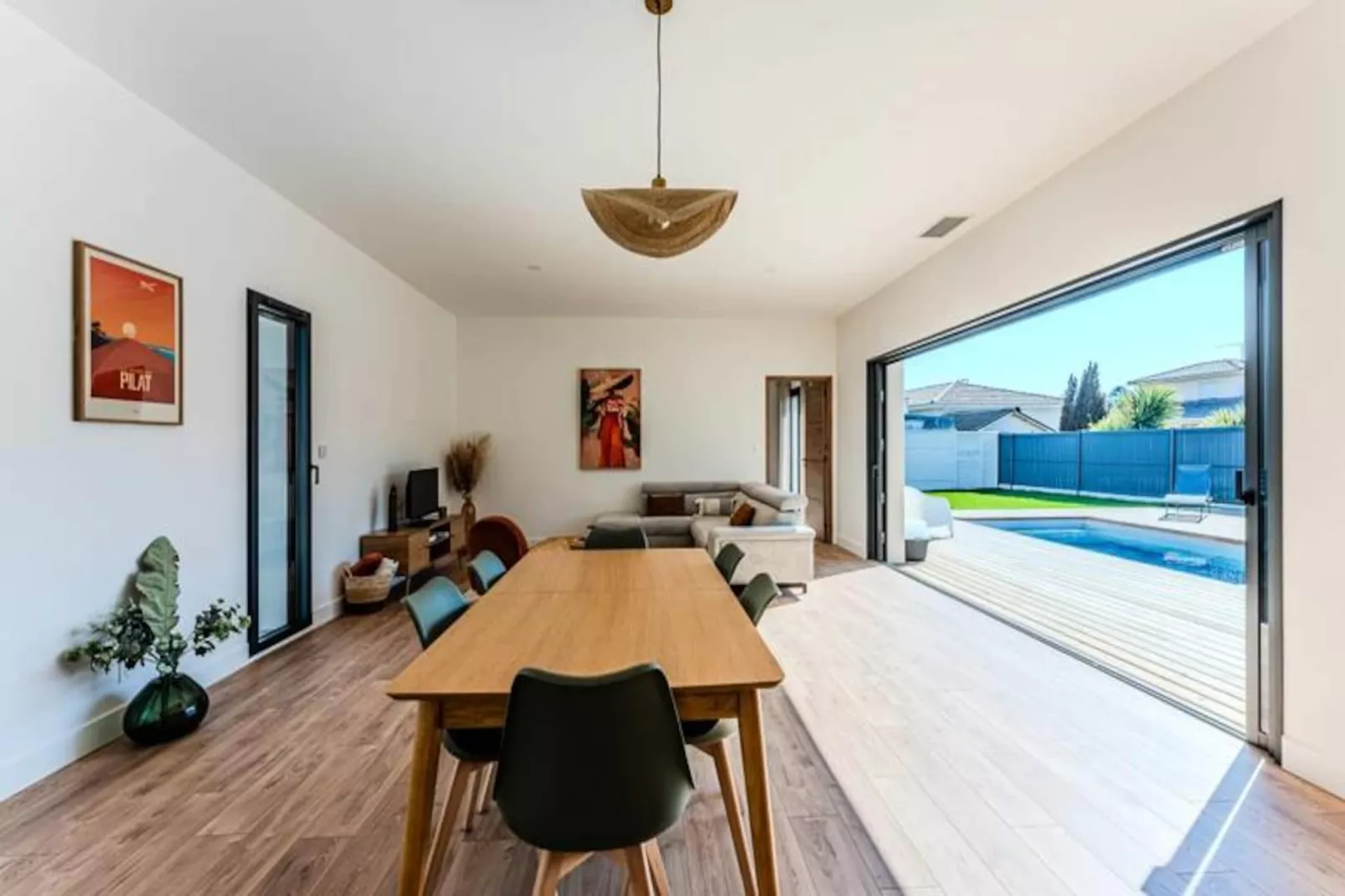 Villa Diam --Untagged