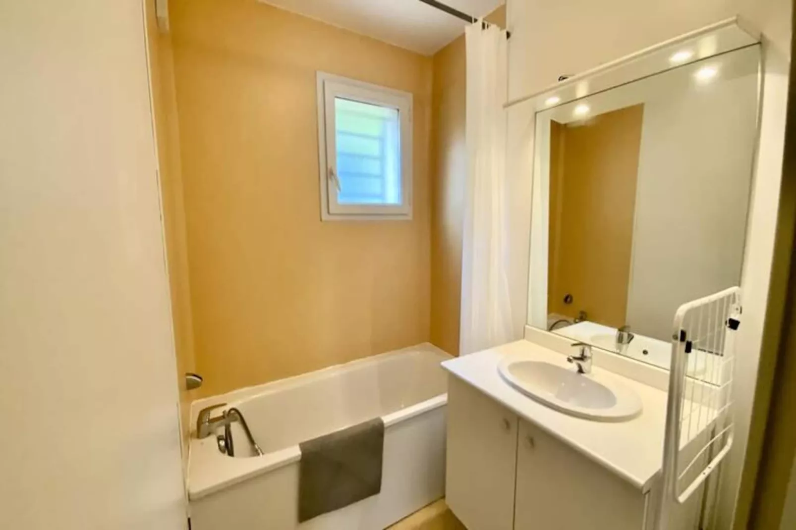 Résidence Les Na&iuml;ades H42 - 2 Chambres Pour 6 Personnes !-Untagged