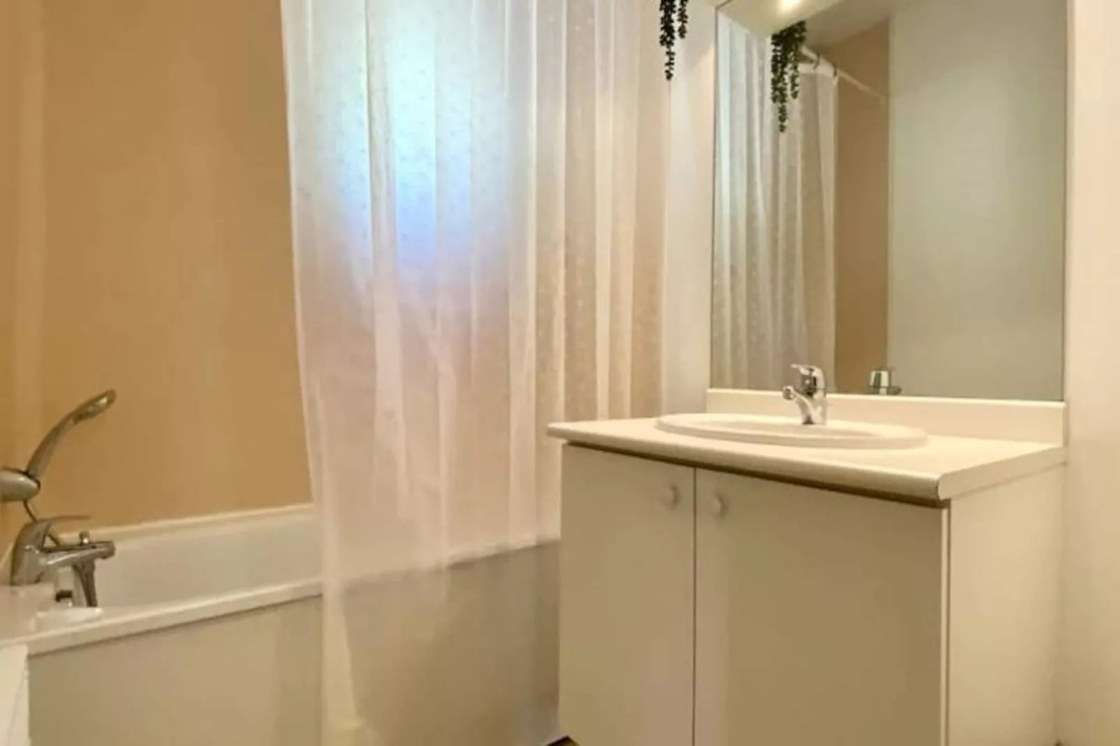Résidence Les Na&iuml;ades G32 - 2 Chambres Pour 5 Personnes ! - Untagged
