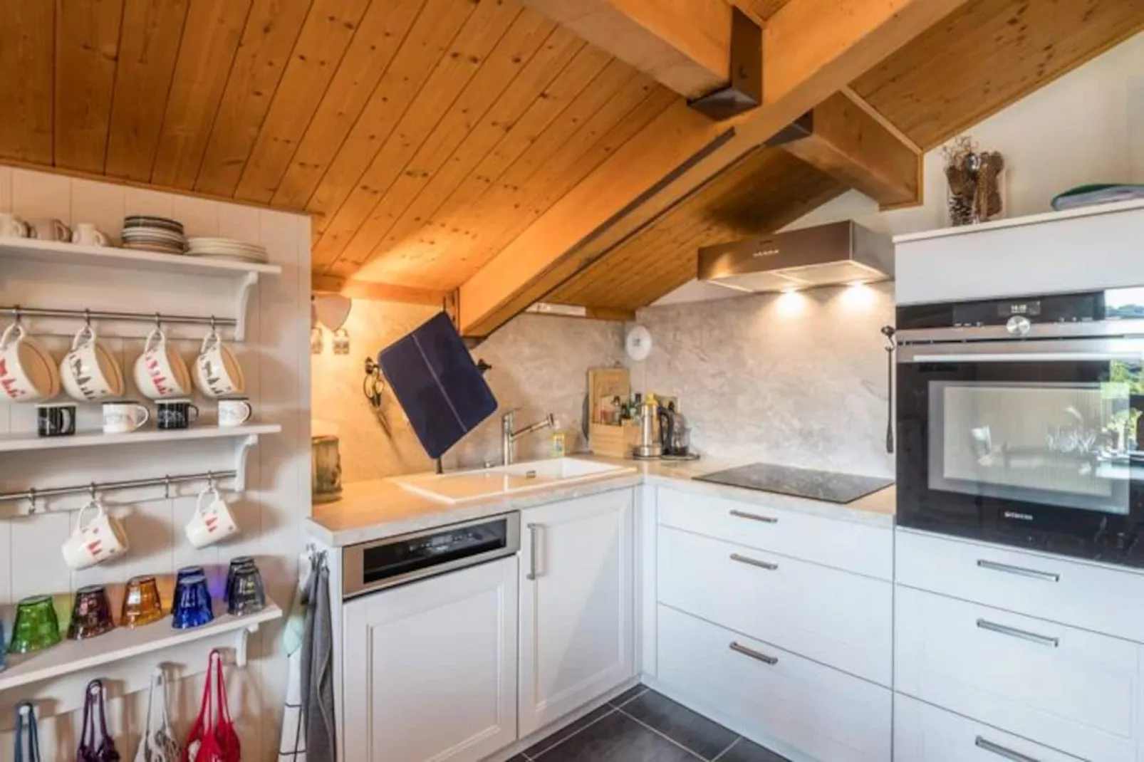 Appartement Warens --Untagged