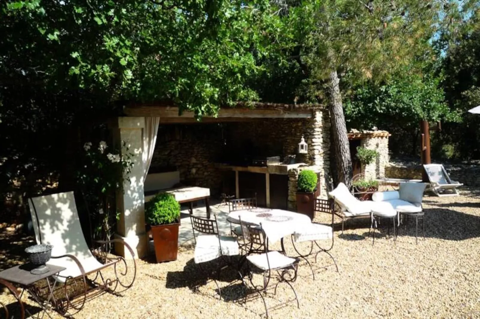 Belle Villa Proven&ccedil;ale Avec Piscine Et Jacuzzi-Untagged