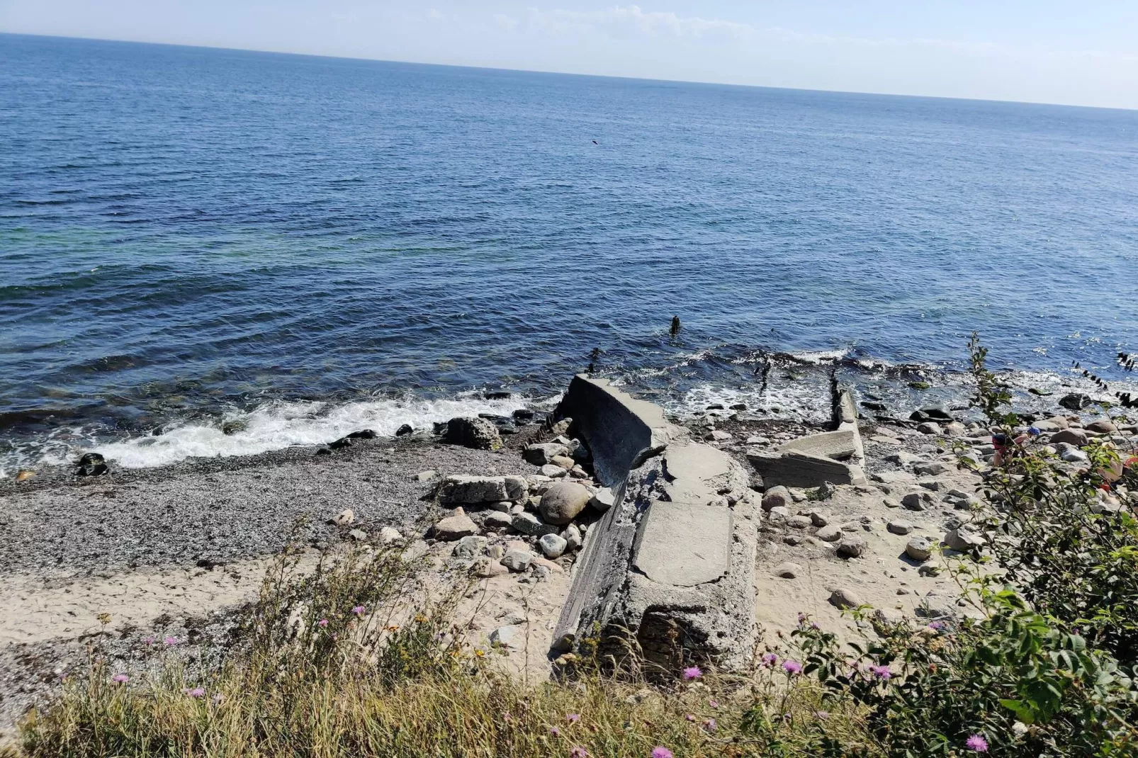 Idyllisches Reetdachhaus-Ruckzugsort-By Traum-Wasserblick