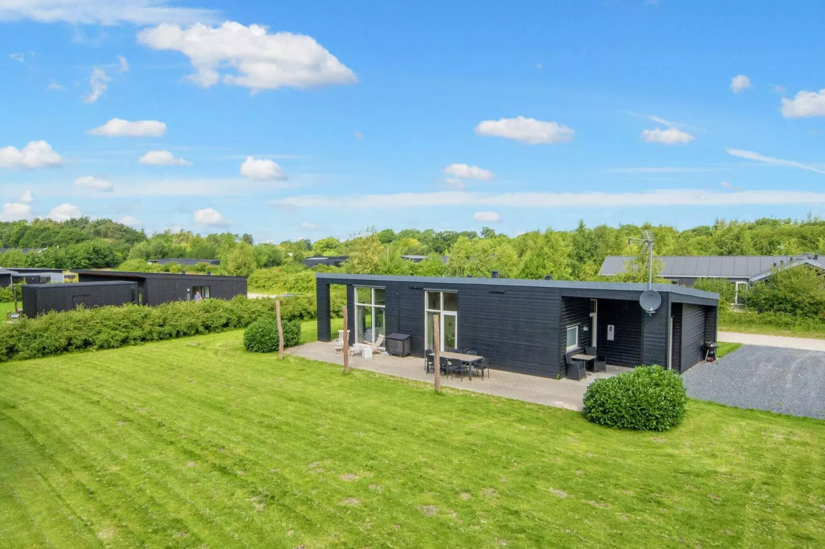 8 person holiday home in Glesborg
