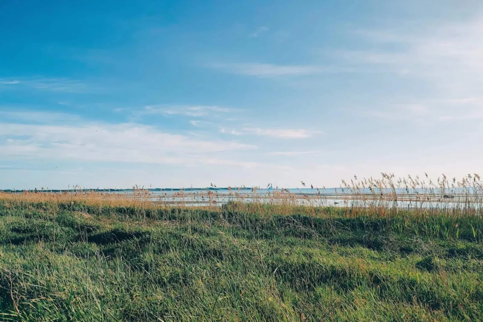 Luxurioser Ruckzug mit Pool -- By Traum Ferienwohnungen-Wasserblick