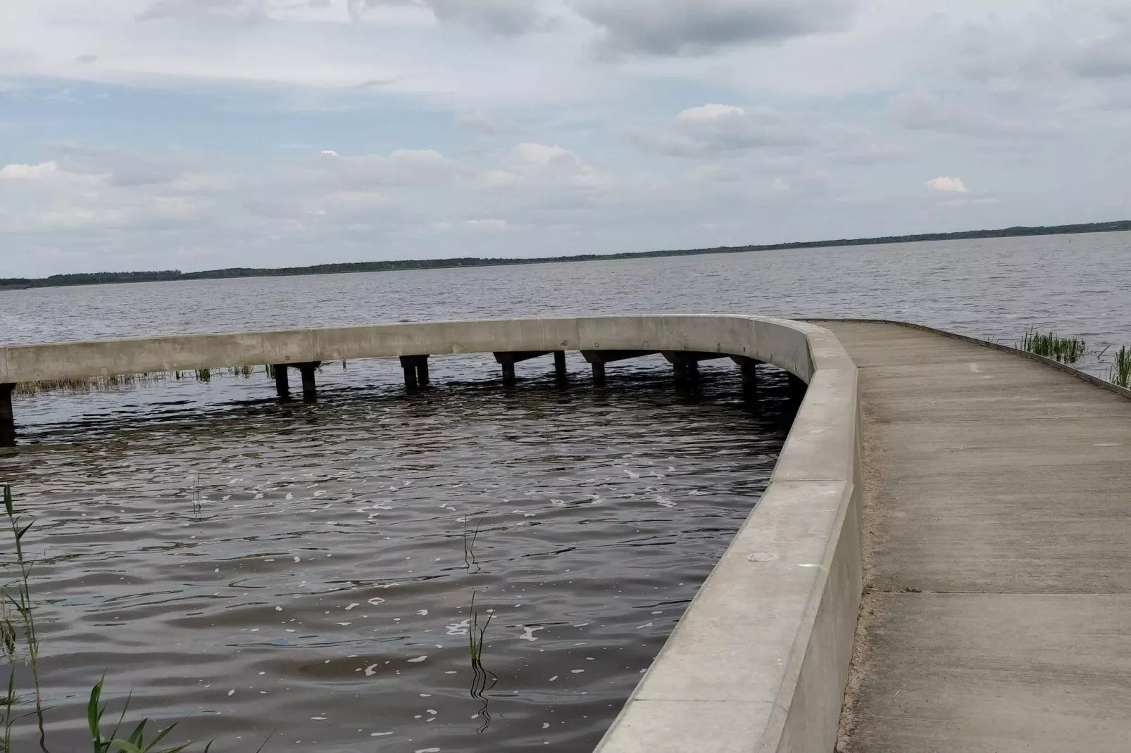 Retraite de luxe avec piscine -- By Traum Ferienwohnungen-Vue sur l'eau