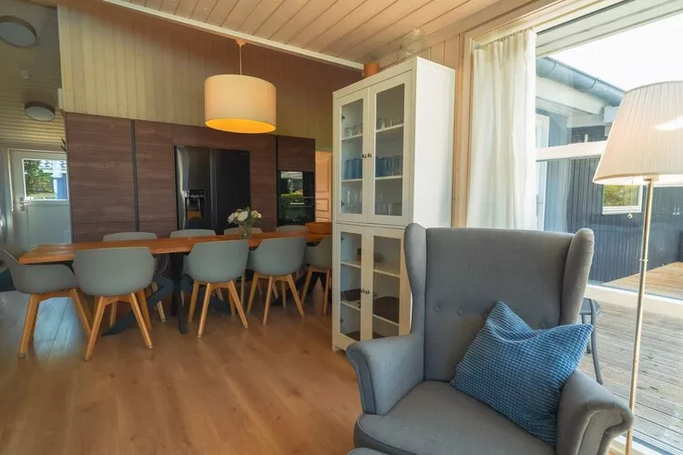 Poolhaus 140 qm-Dining room