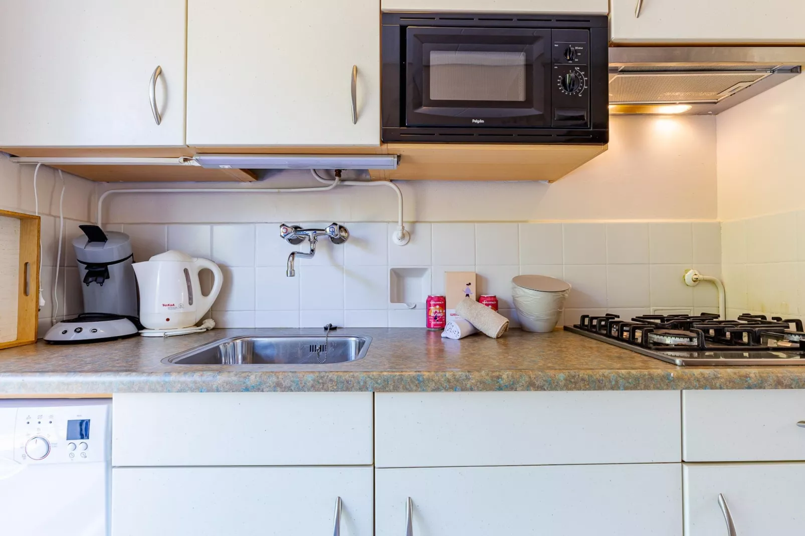Appartement Burg van Woelderenlaan-Kitchen