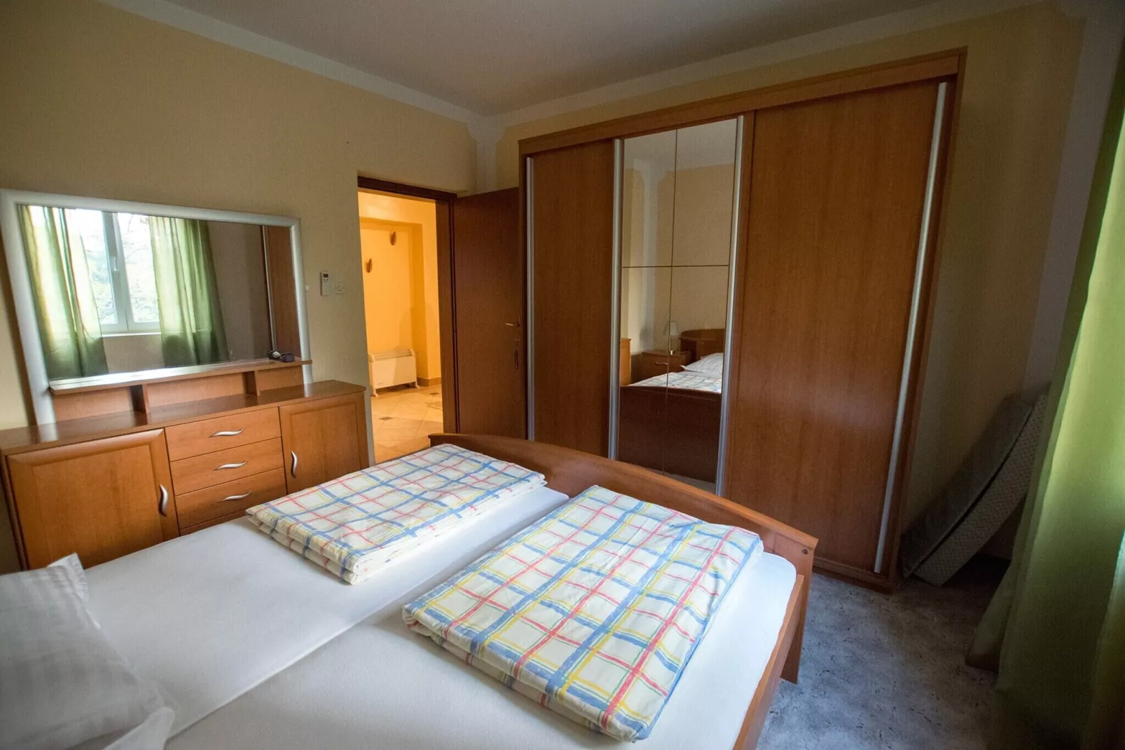 Apartments Grande Vista Starigrad PaklenicaSD62 A-02 - 7 Pers-Schlafzimmer