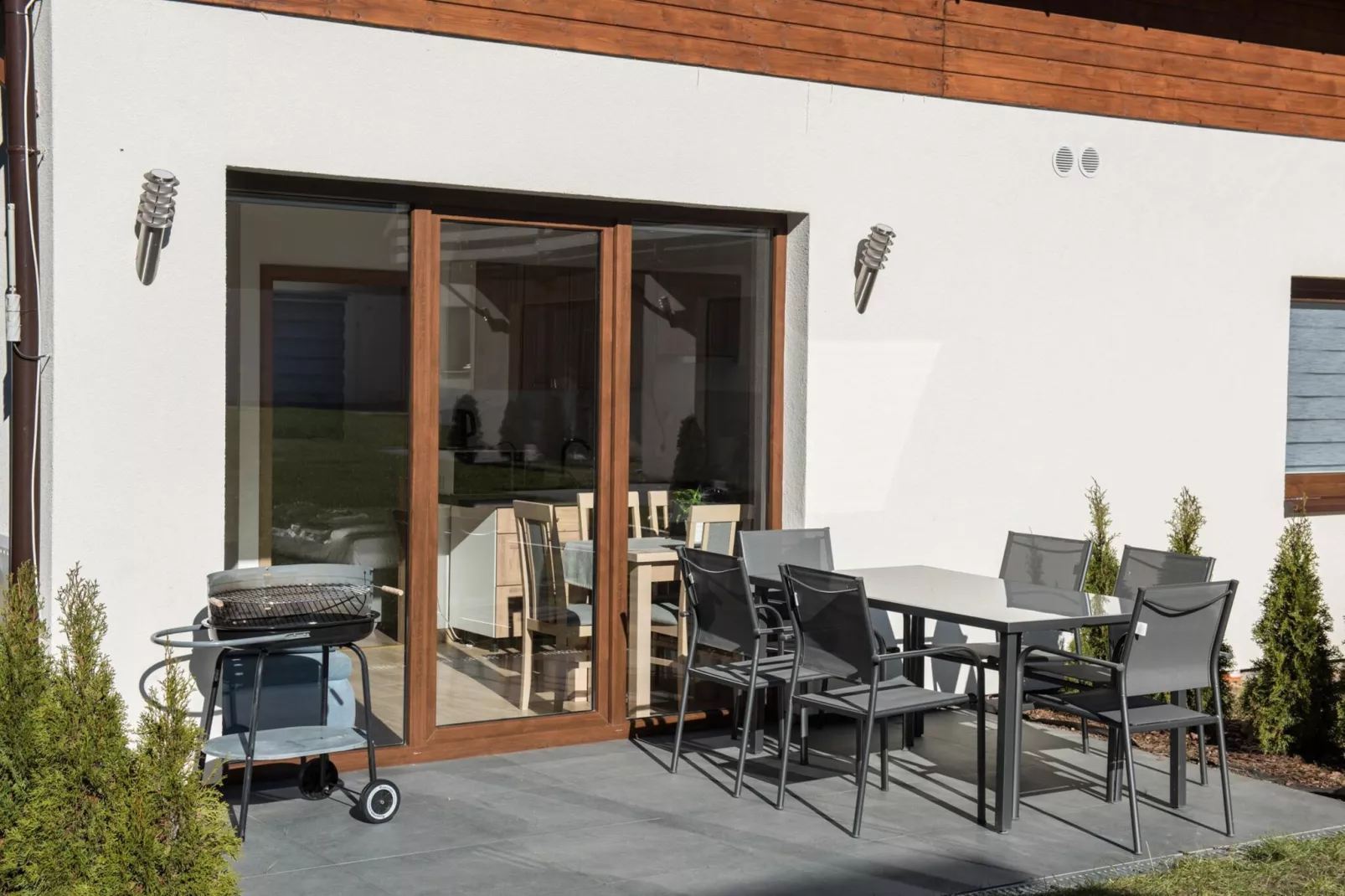 Apartament 7-osobowy parter Jarosławiec-Living room