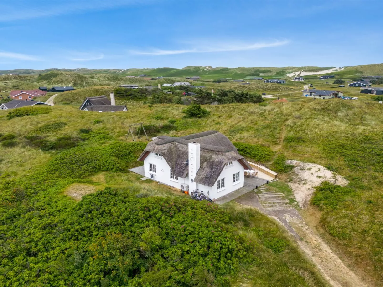 "Erle" - 200m to the fjord-Outside