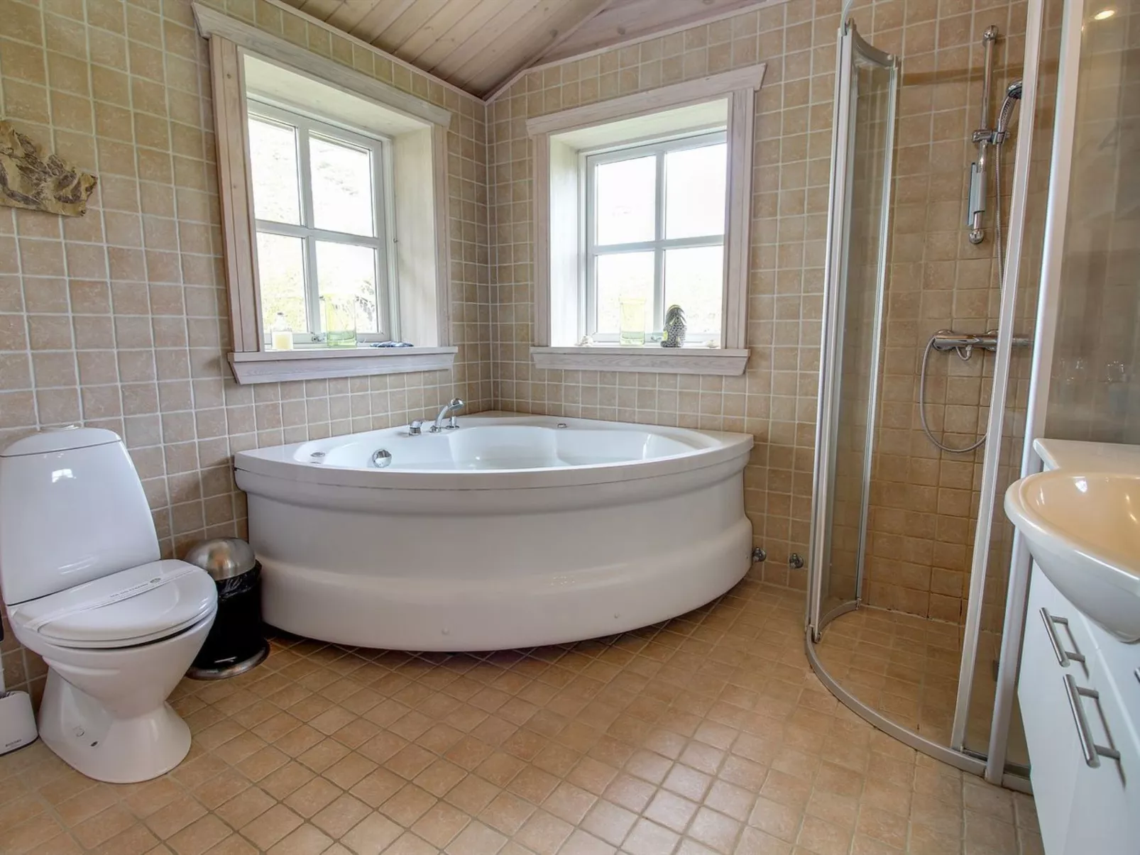 "Eia" - 500m from the sea-Drinnen