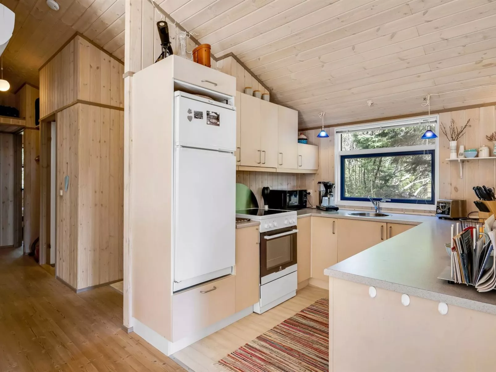 "Hakan" - 4km from the sea-Dedans