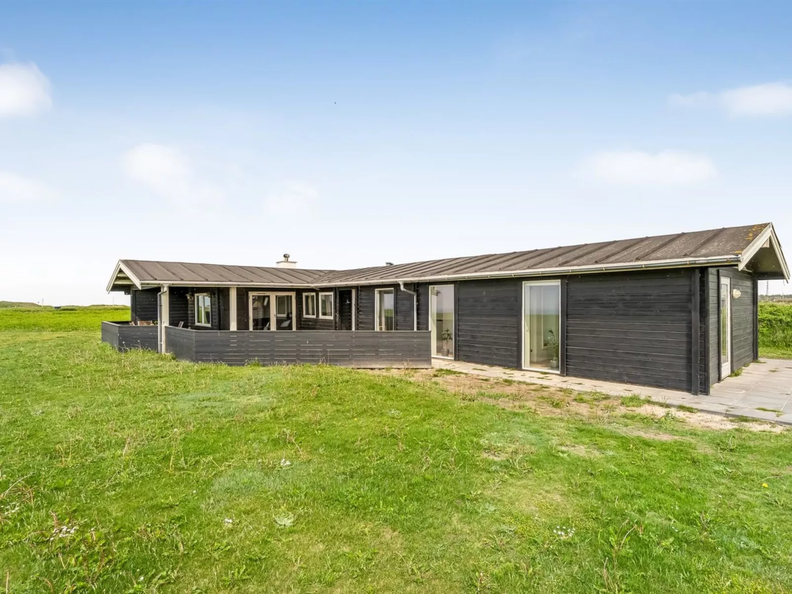 "Sinnika" - 75m from the sea-Draußen