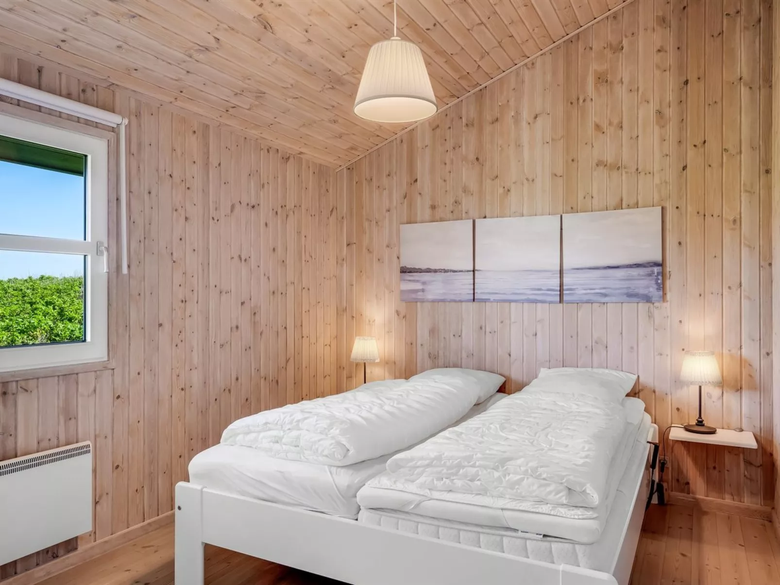 "Abel" - 350m from the sea-Drinnen