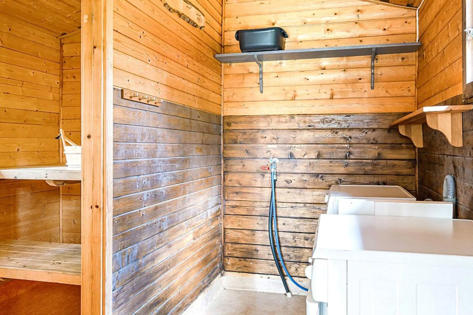 8 person holiday home in Rejmyre-By Traum-Sauna