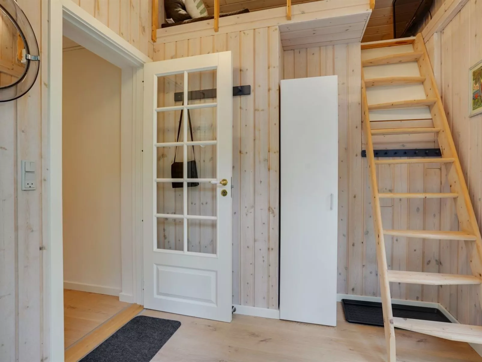 "Jakko" - 300m from the sea-Inside