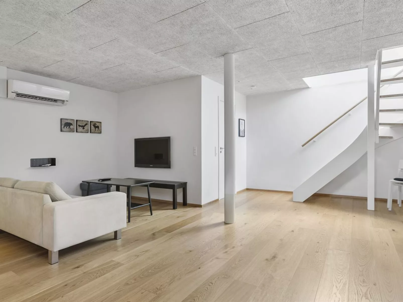 "Aaltje" - 65m from the sea-Drinnen