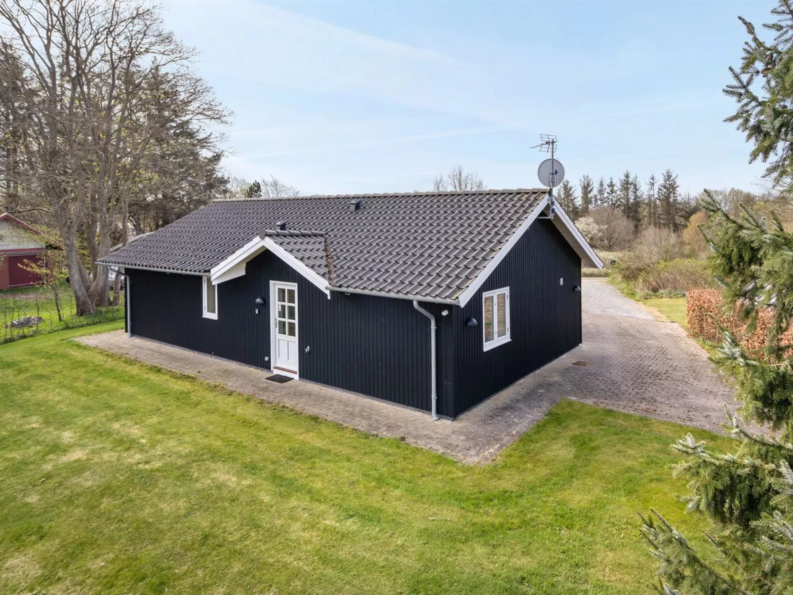 "Skammel" - 900m from the sea-Outside