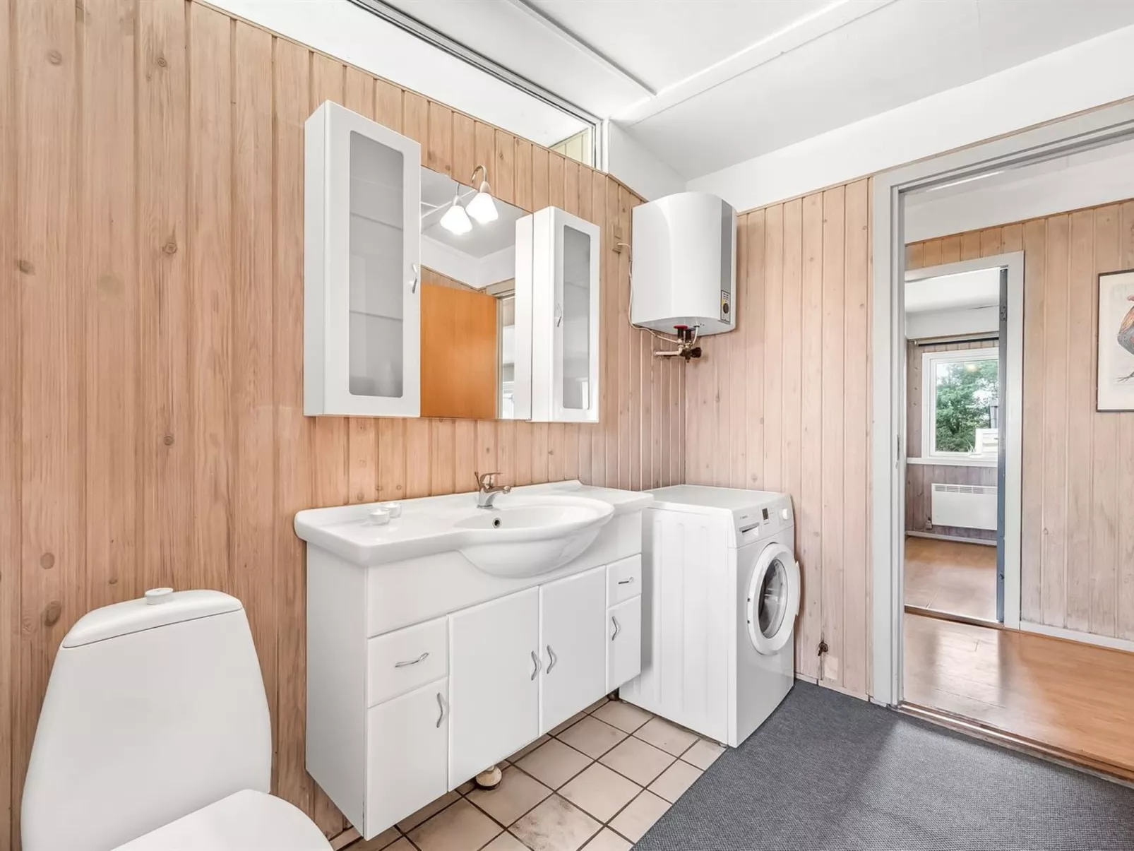 "Yorik" - 800m from the sea-Inside