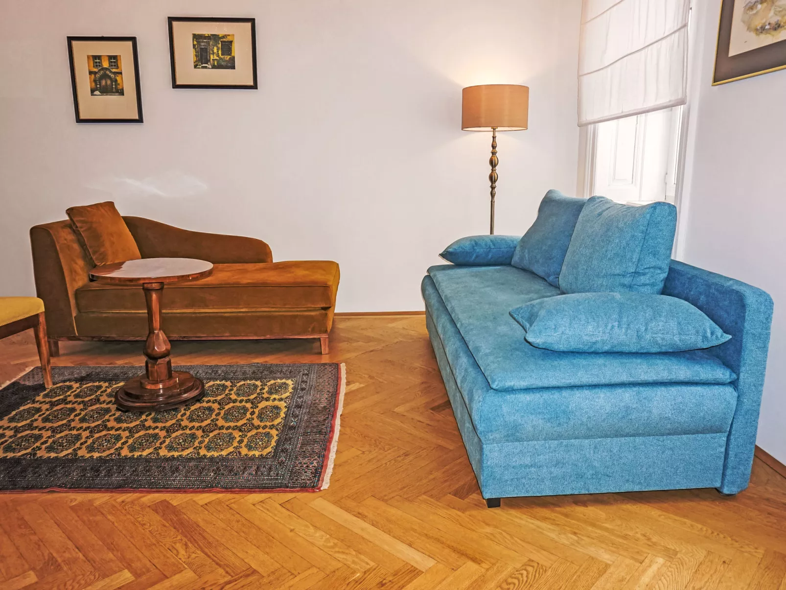 Sobieskiplatz-Drinnen