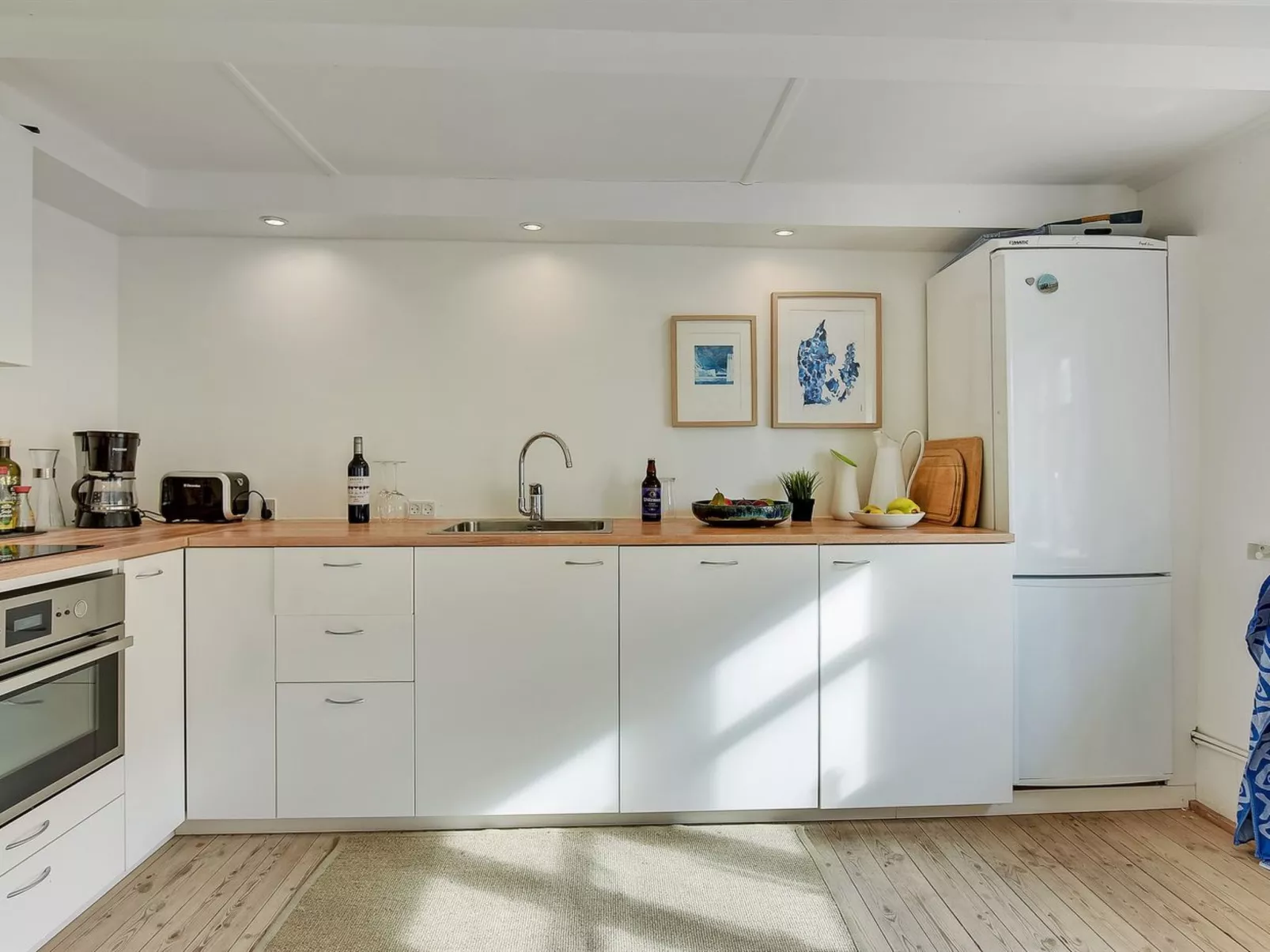 "Gunulf" - 150m from the sea-Drinnen