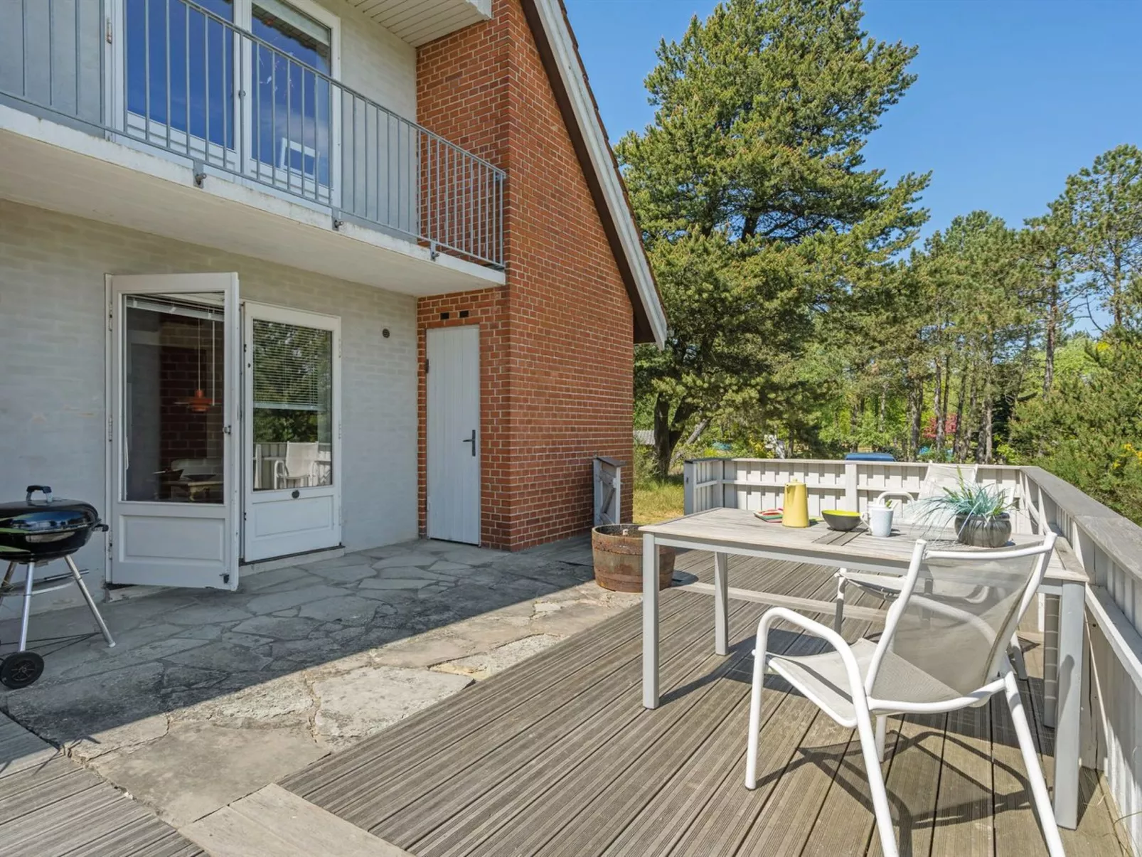 "Ridir" - 3.5km from the sea-Outside