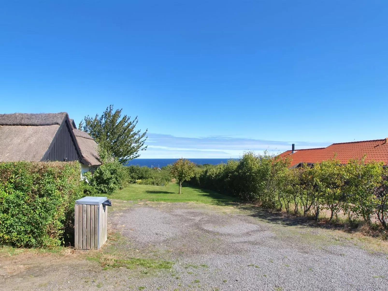 "Ebertina" - 500m from the sea-Draußen