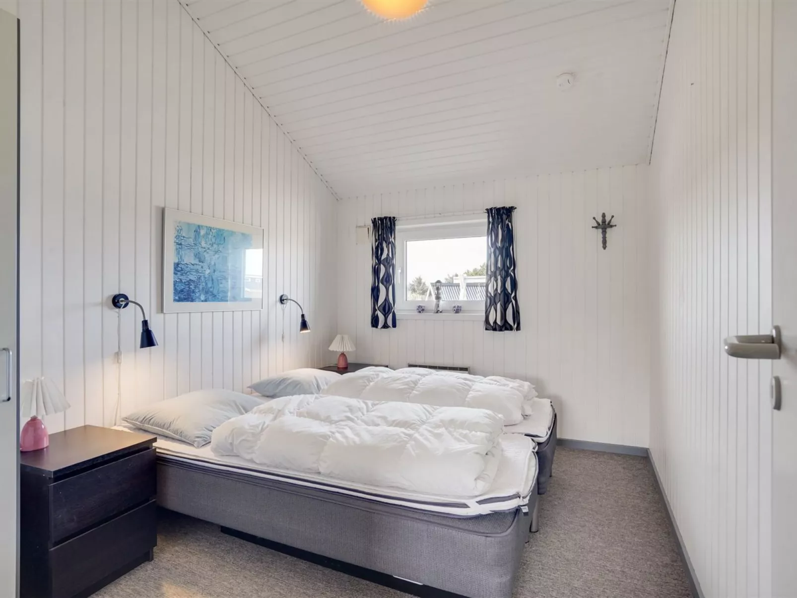 "Esir" - 800m from the sea-Inside