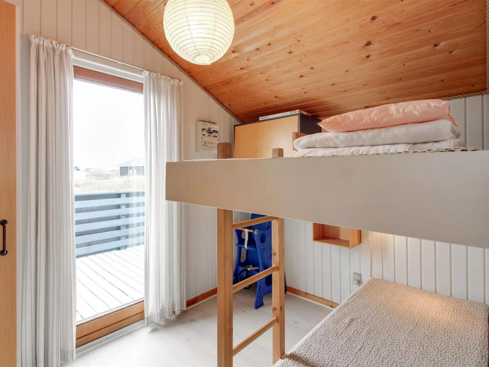 "Olufdine" - 400m from the sea-Inside