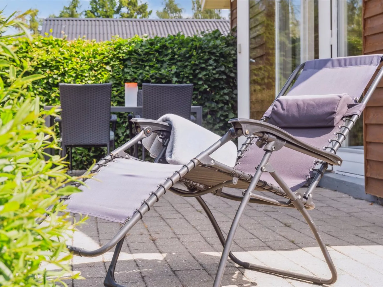 "Onni" - 1km from the sea-Outside