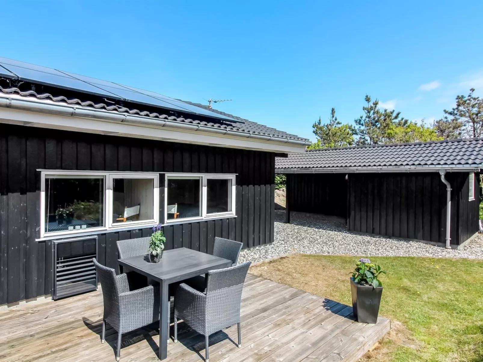 "Elvan" - 450m from the sea-Outside