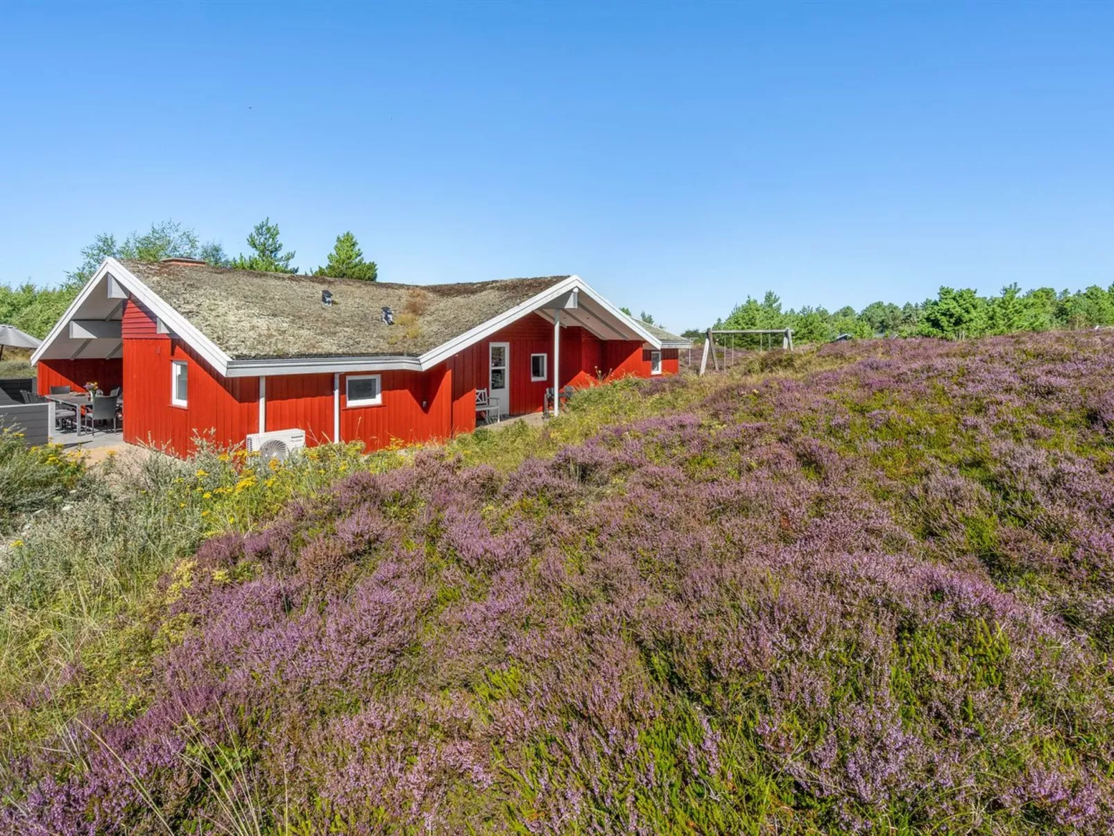 "Asdis" - 2.8km from the sea-Draußen