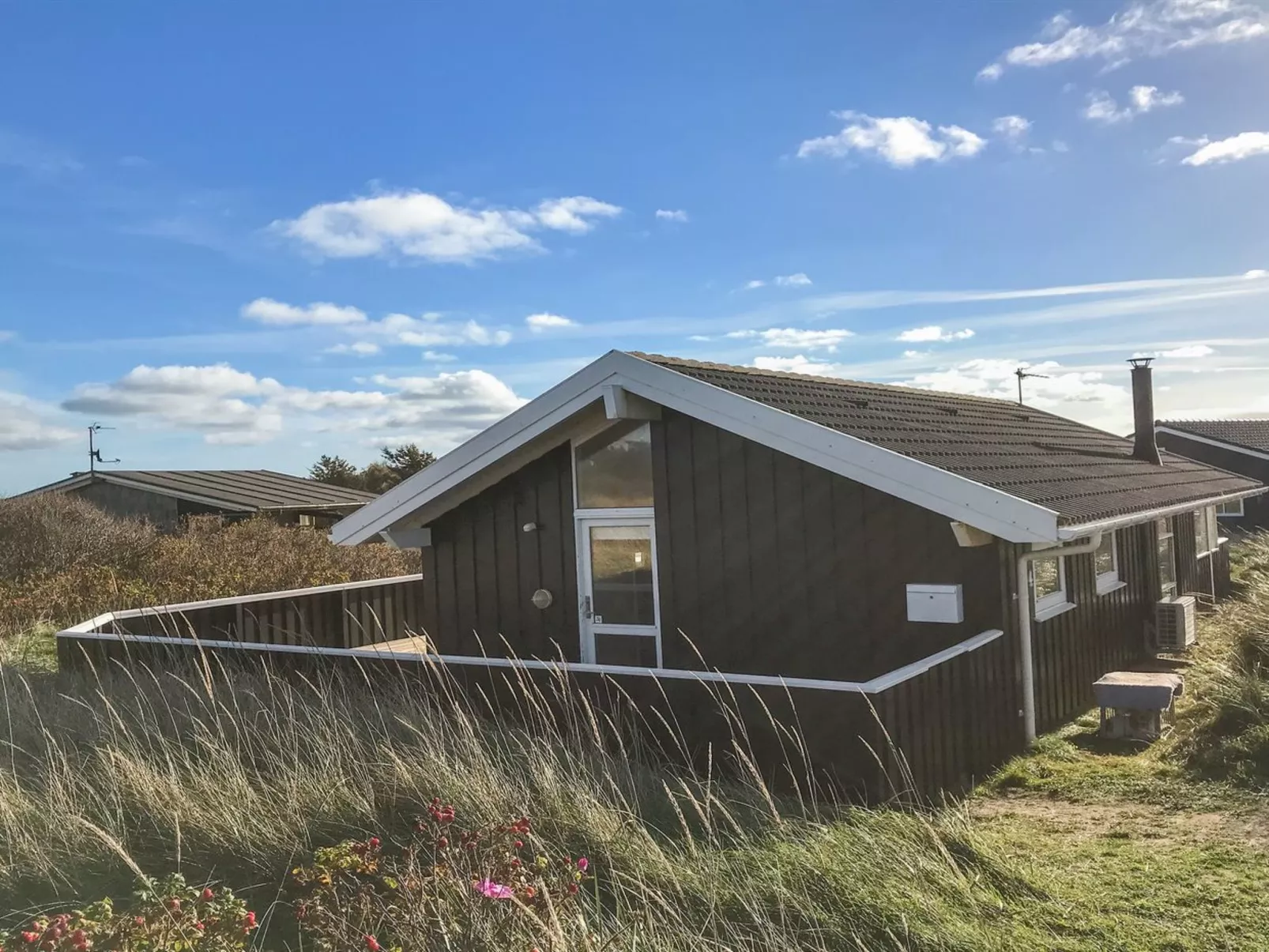 "Styrbiorn" - 100m from the sea-Dehors