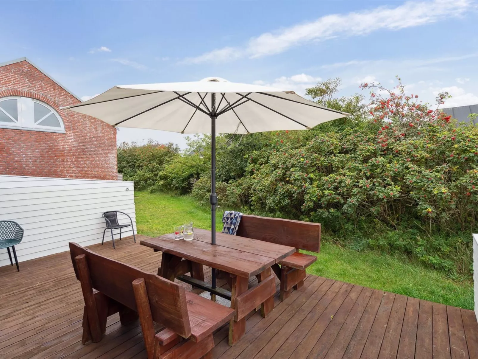 "Edly" - 2.3km from the sea-Draußen