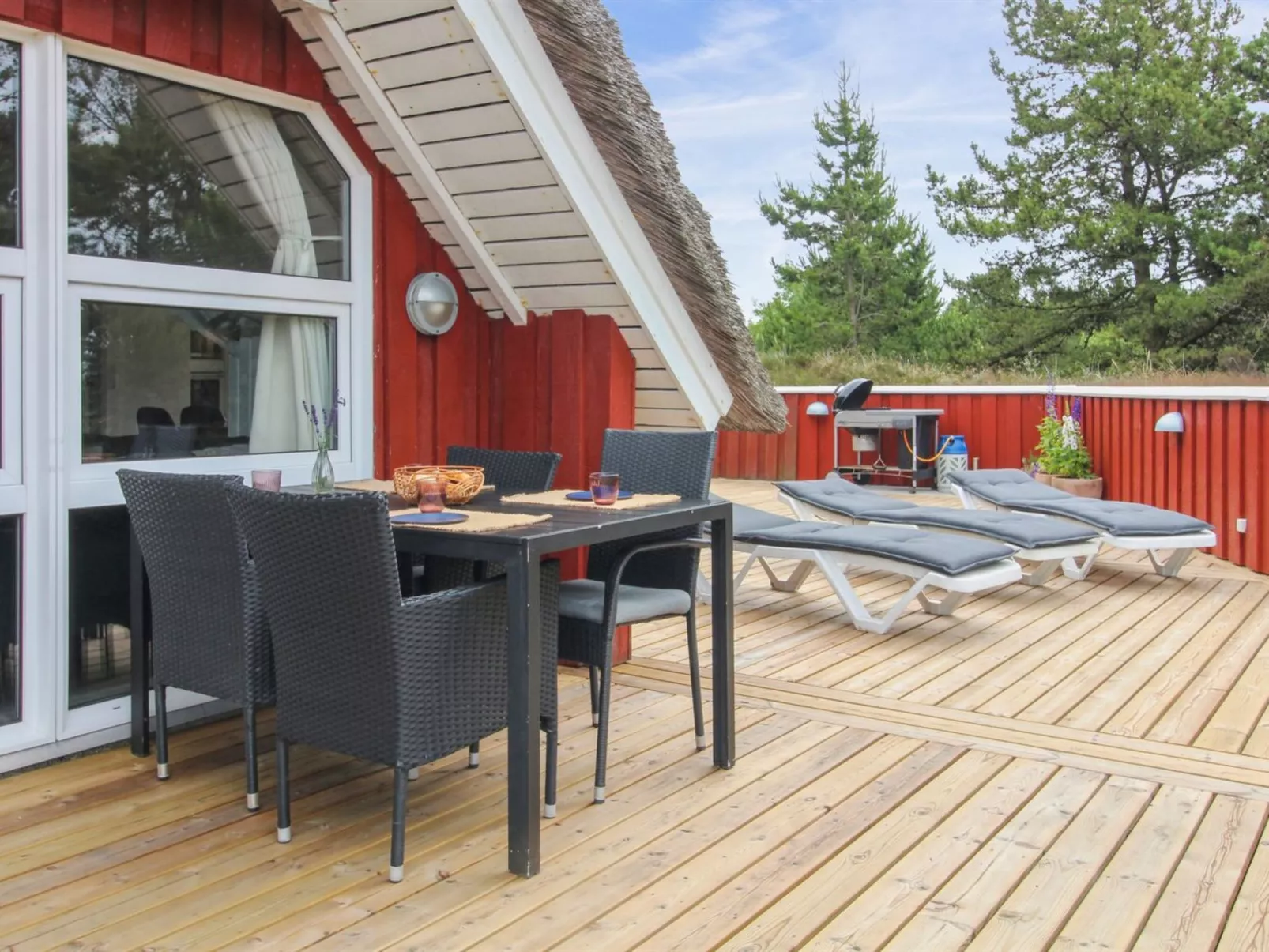 "Dufa" - 3.2km from the sea-Outside