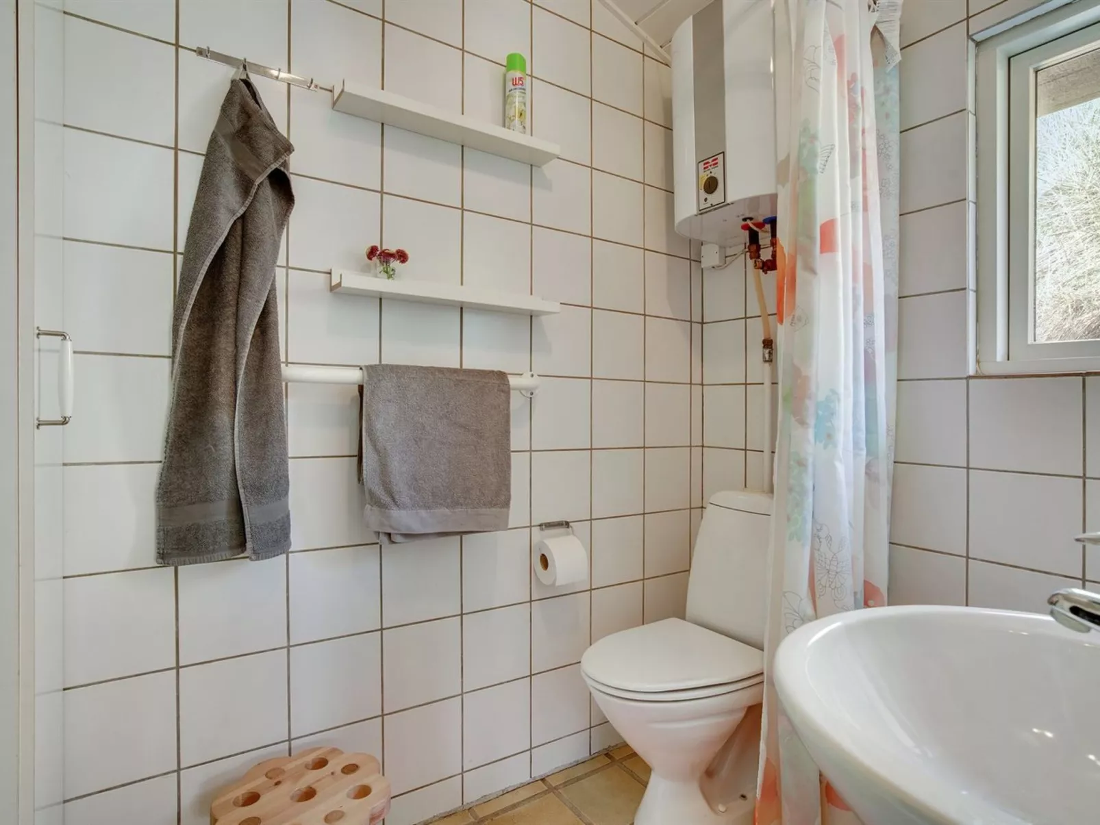 "Abbie" - 10m from the sea-Dedans