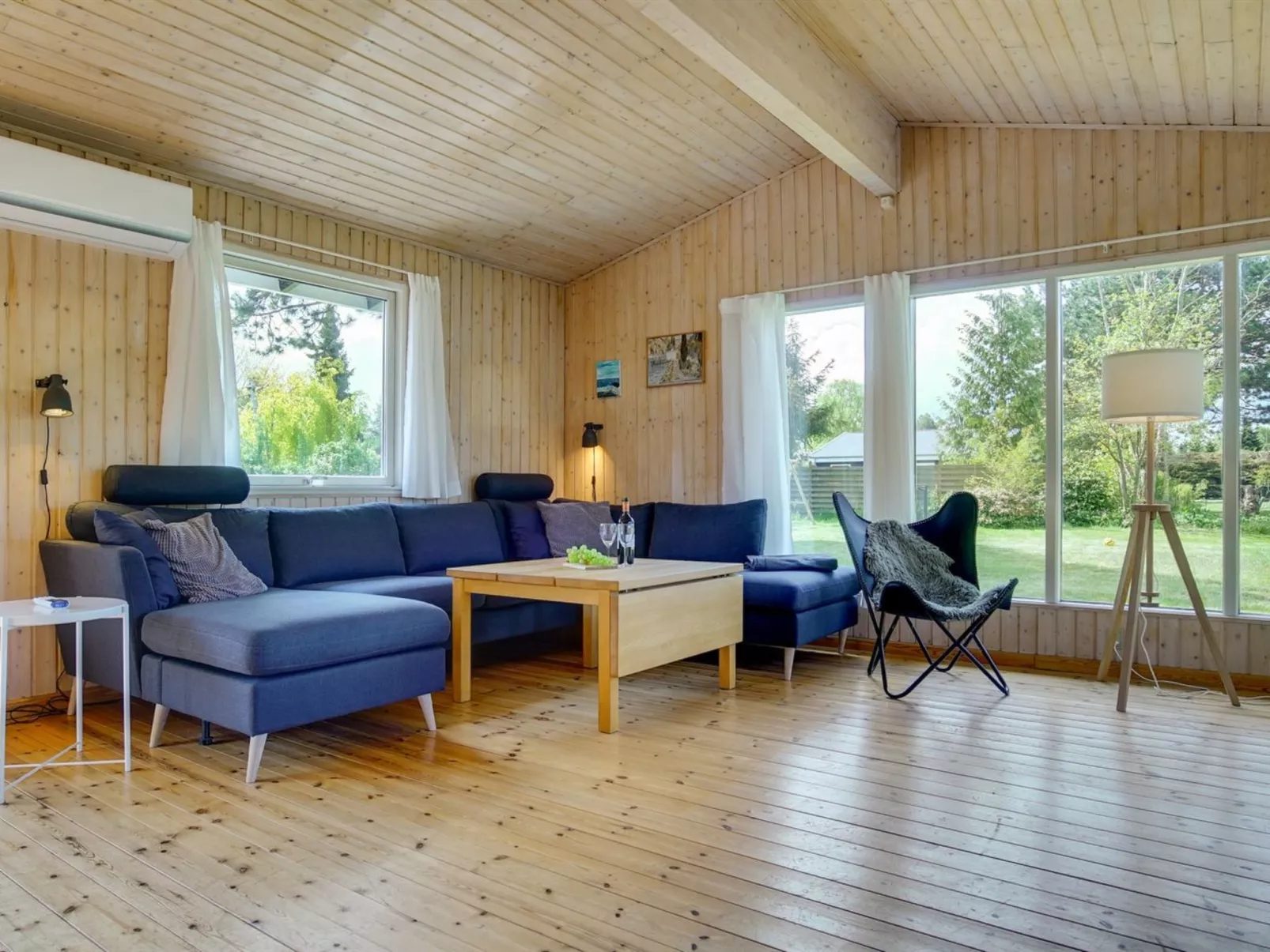 "Morle" - 600m from the sea-Inside