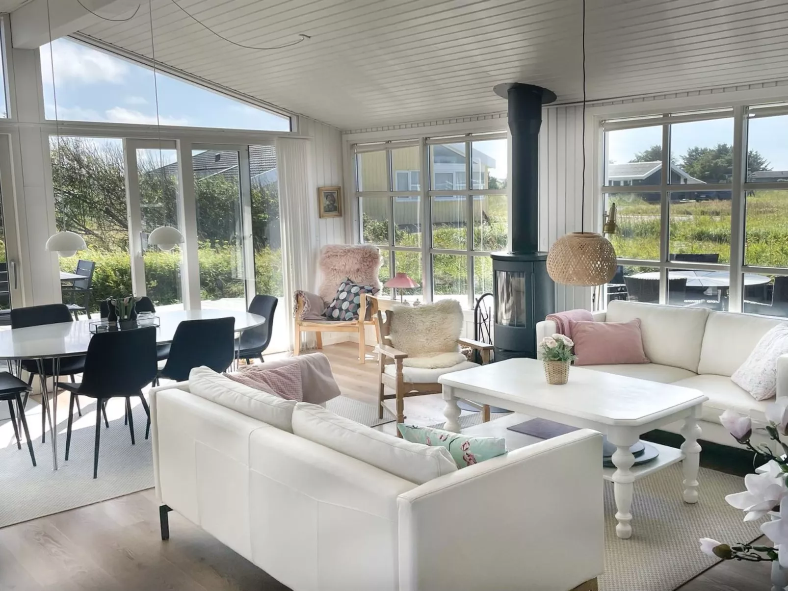 "Halsten" - 551m from the sea-Inside