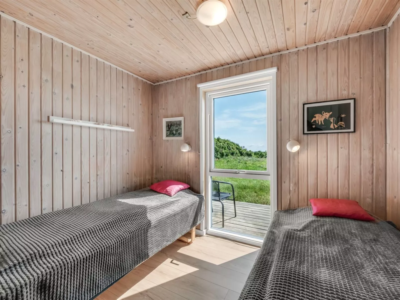 "Talia" -  from the sea-Dedans