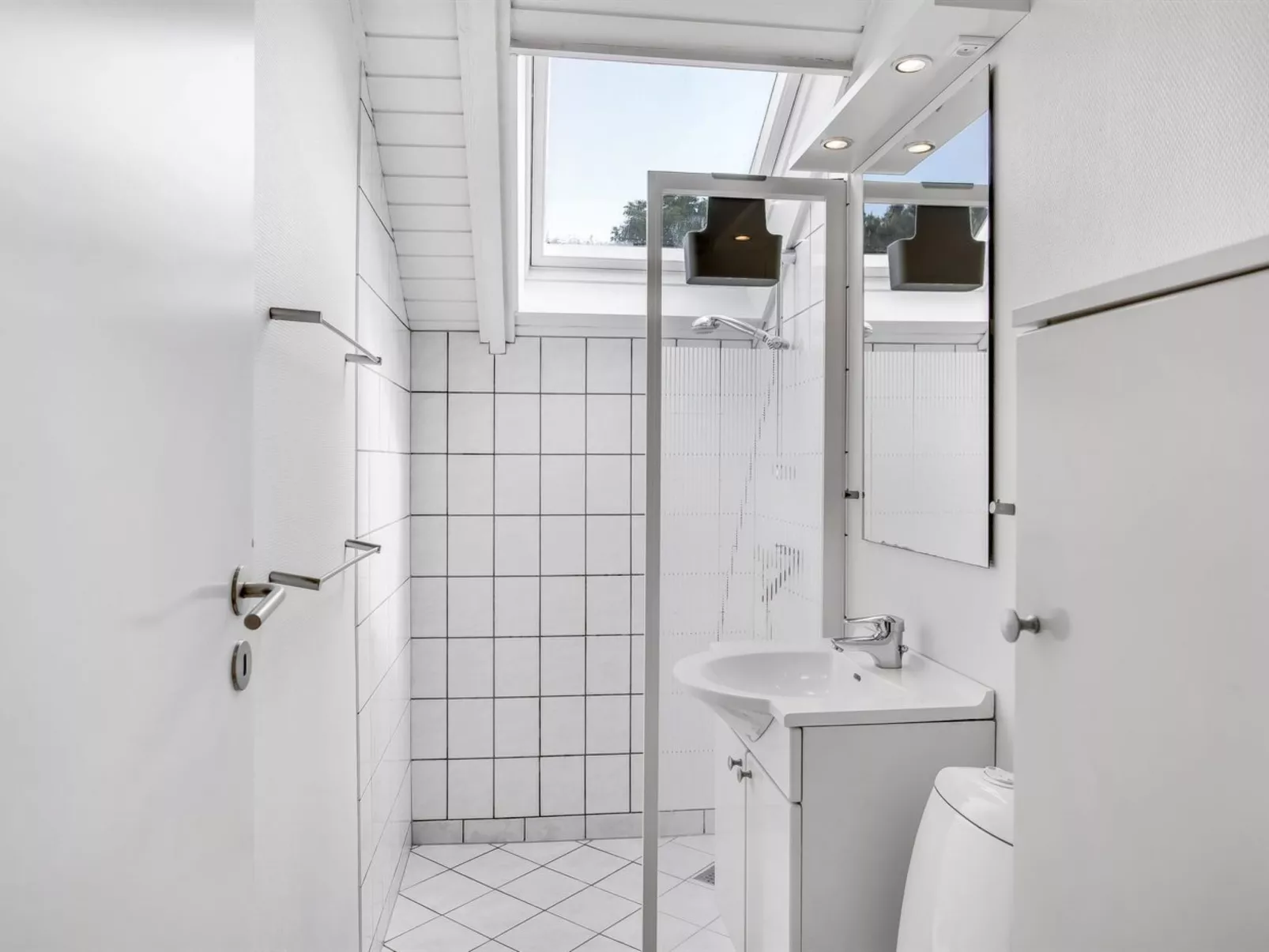 "Egbert" - 900m from the sea-Dedans