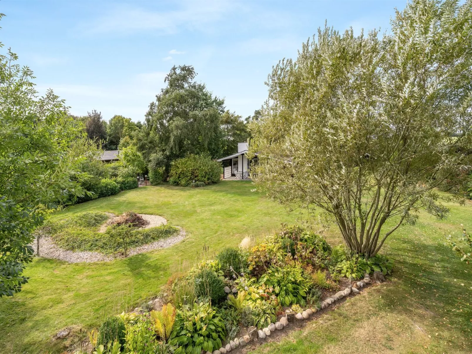 "Suoma" - 400m to the fjord-Outside