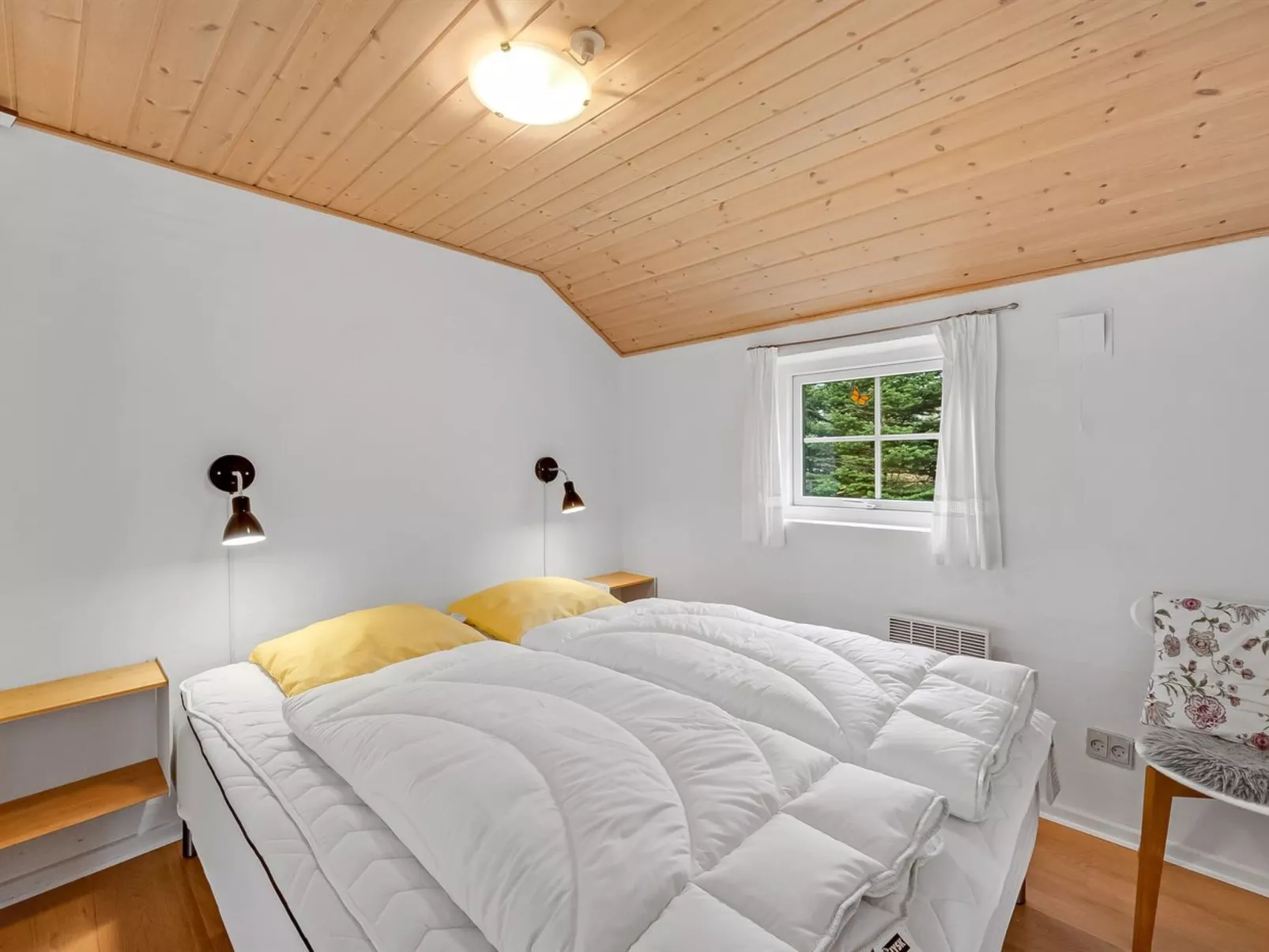 "Herminia" - 350m to the fjord-Dedans