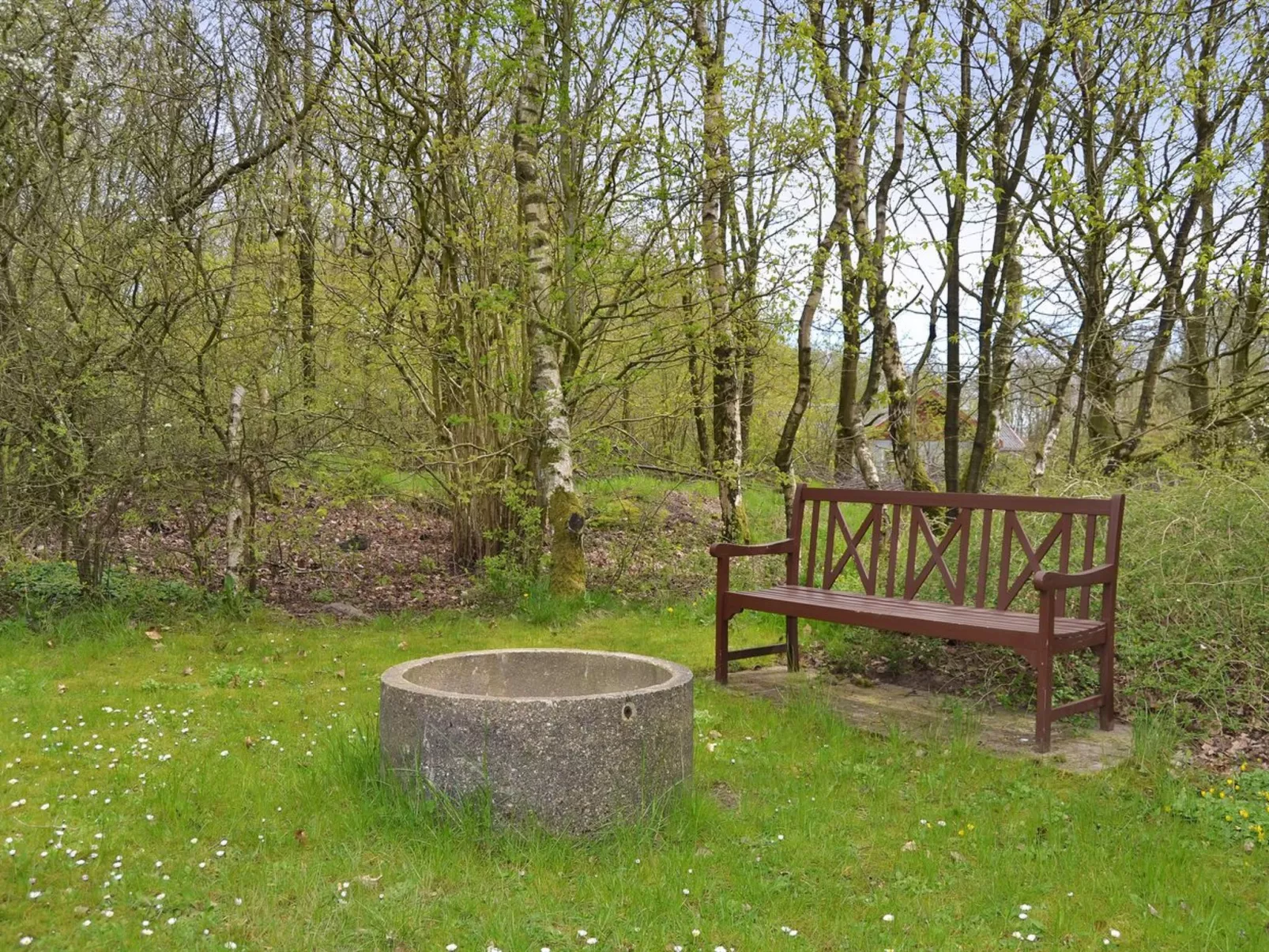 "Joonatan" - 30km from the sea-Outside