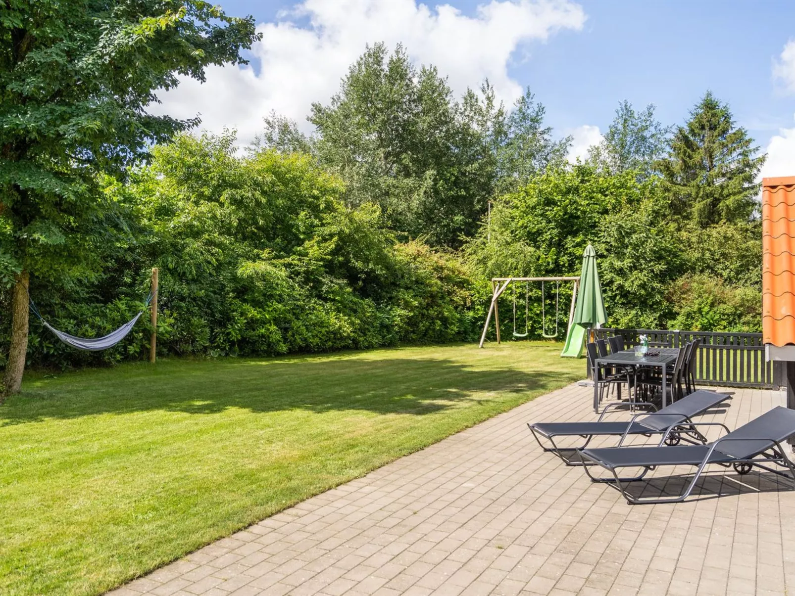 "Sighrik" - 30km from the sea-Outside