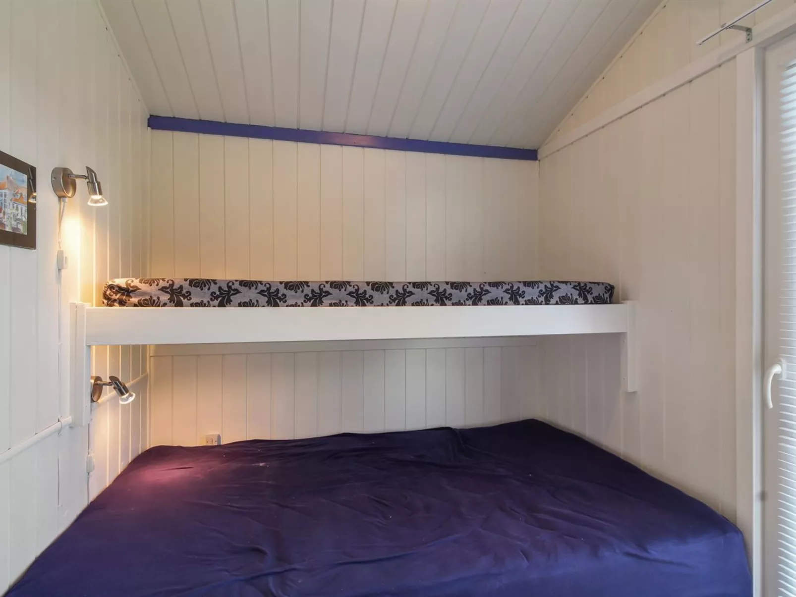 "Engelbrecht" - 400m from the sea-Inside