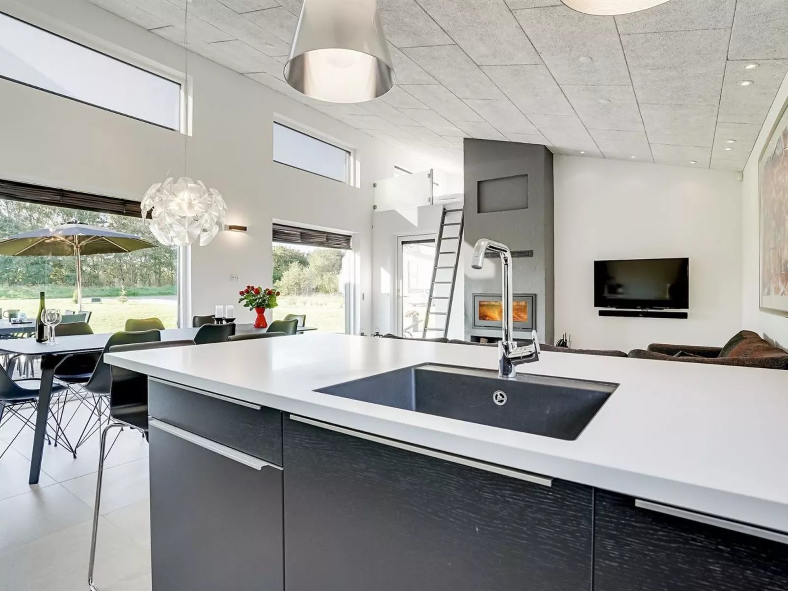 "Alva" - 998m from the sea-Dedans