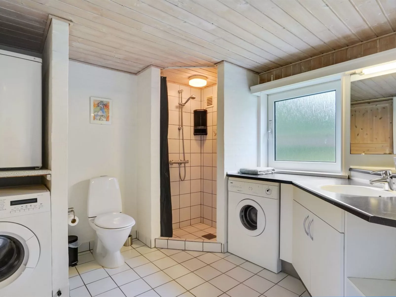 "Elika" - 900m to the fjord-Dedans