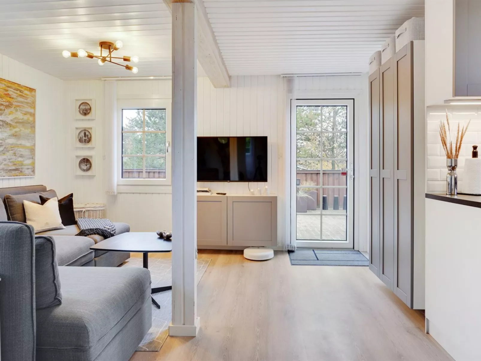 "Corina" - 100m from the sea-Drinnen