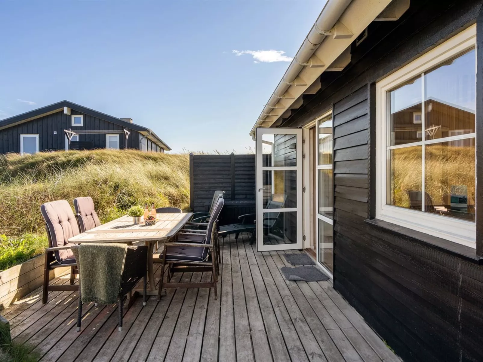 "Maren" - 150m from the sea-Outside