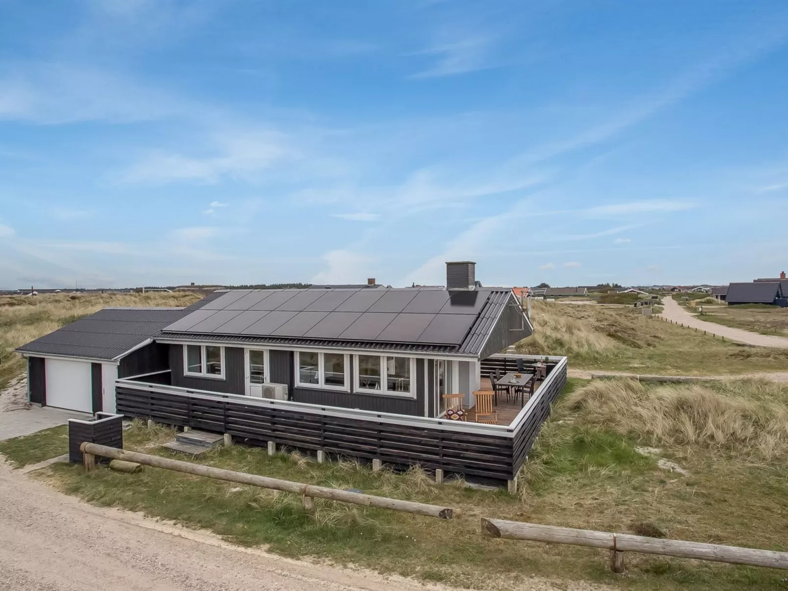 "Ozeana" -  from the sea-Dehors